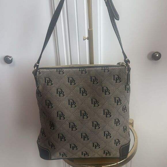 Dooney & Bourke Jacquard Logo Shoulder Bag - Picture 5 of 15